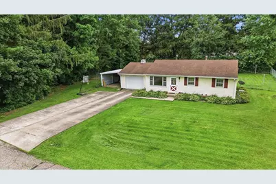 15 E Mound Street, Fredericktown, OH 43019 - Photo 1