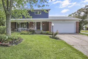 4758 Heatherton Dr, Columbus, OH 43229 - Photo 1
