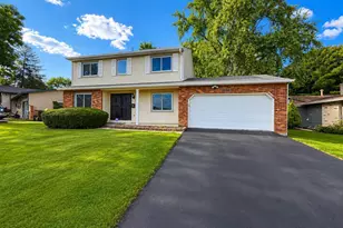 1656 Staffordshire Rd, Columbus, OH 43229 - Photo 1
