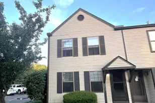 2253 Laurelwood Dr, Columbus, OH 43229 - Photo 1