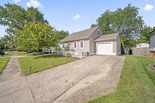 3937 Three Rivers Dr, Groveport, OH 43125 - Photo 1