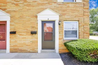 1746 Pine Tree Street S #H, Columbus, OH 43229 - Photo 1