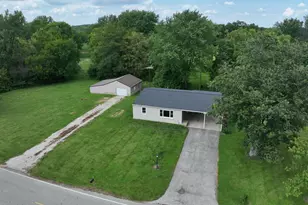 2434 Greenfield Sabina Rd SW, Washington Court House, OH 43160 - Photo 1