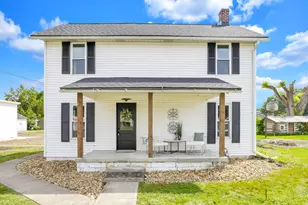 43 Third St SE, Newark, OH 43056 - Photo 1