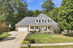 861 Williamsburg Ct, Ashland, OH 44805 - Photo 1