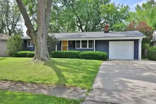 1529 S Fahlander Dr, Columbus, OH 43229 - Photo 1