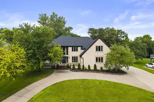 3523 Foxcroft Dr, Lewis Center, OH 43035 - Photo 1