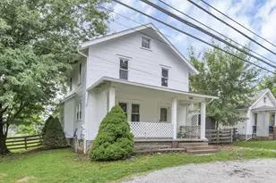 597 N Cedar St, Newark, OH 43055 - Photo 1