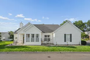 5976 Naughten Pond Dr, Columbus, OH 43213 - Photo 1