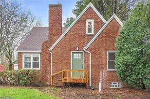 4216 38th St NW, Canton, OH 44718 - Photo 1