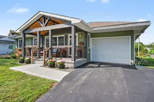 2754 Dennis Ln, Grove City, OH 43123 - Photo 1