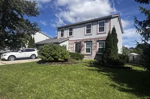 7608 Cypress Point Dr, Pickerington, OH 43147 - Photo 1