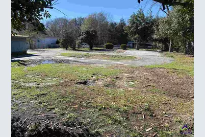303 Griffin Avenue, Eastman, GA 31023 - Photo 1