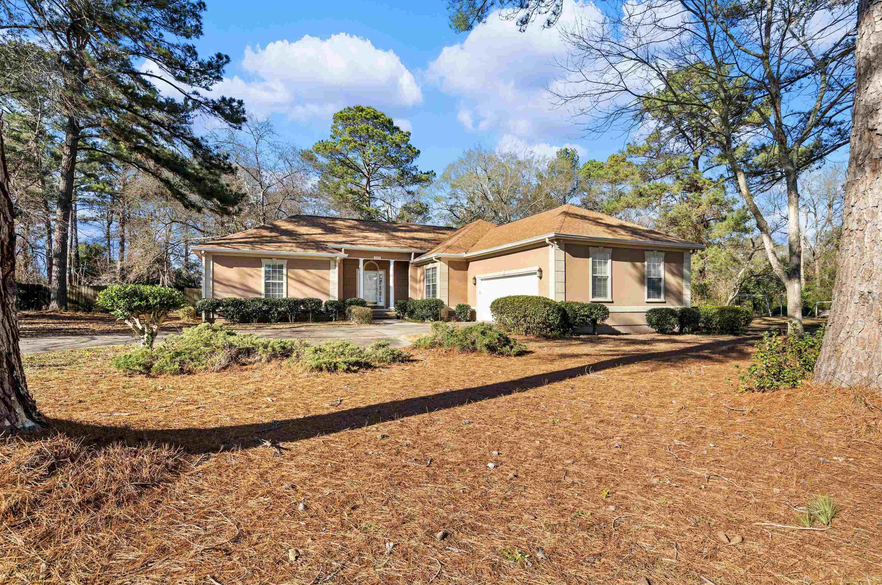 209 Pendleton Ct, Macon, GA 31216-5692