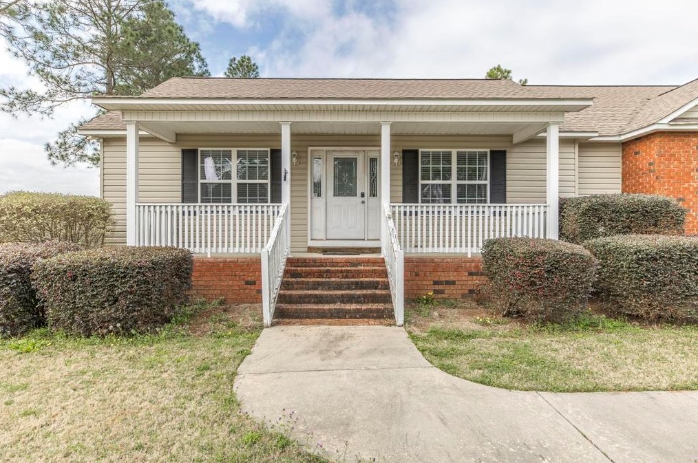 428 Heartwood Ln, Dublin, GA 31021-1677