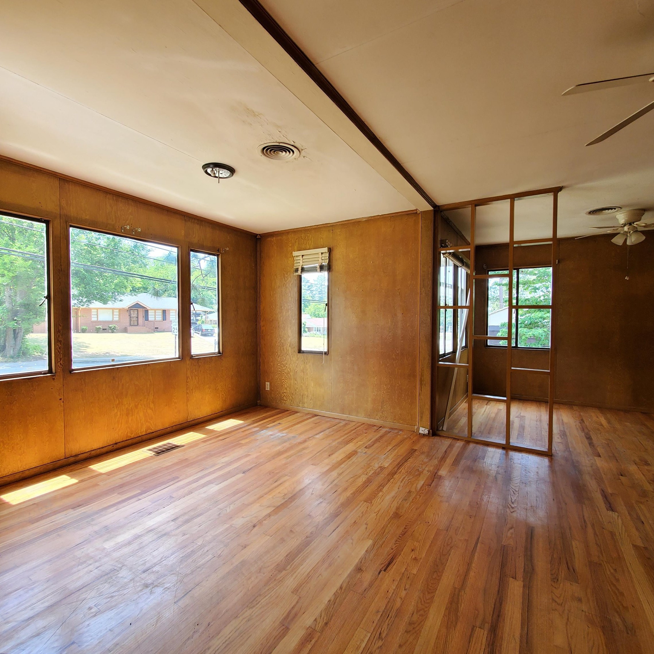 1367 Canterbury Rd, Macon GA  31206-3309 exterior