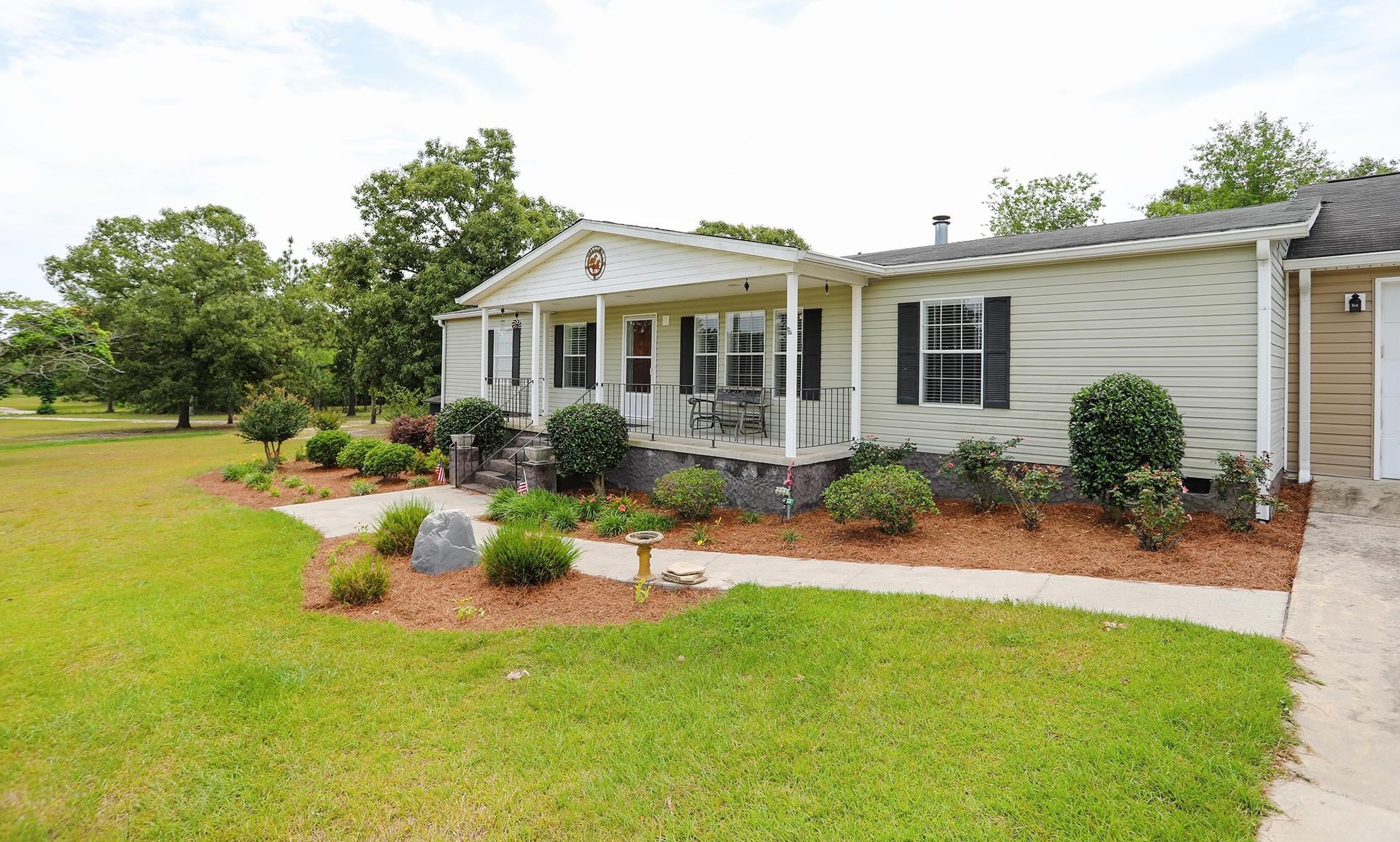 276 Roddy Rd, Empire, GA 31014