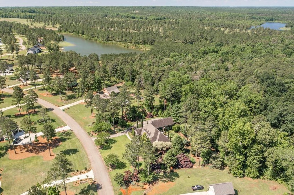 4042 Roundtop Cir, Perry GA  31069-7806 exterior