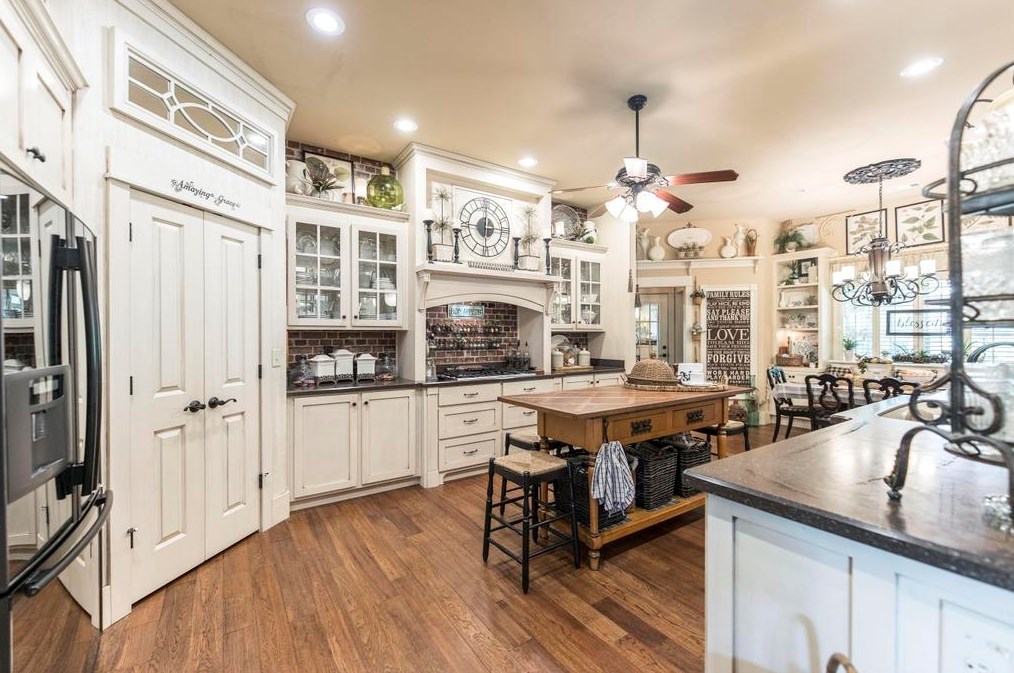 4042 Roundtop Cir, Perry GA  31069-7806 exterior