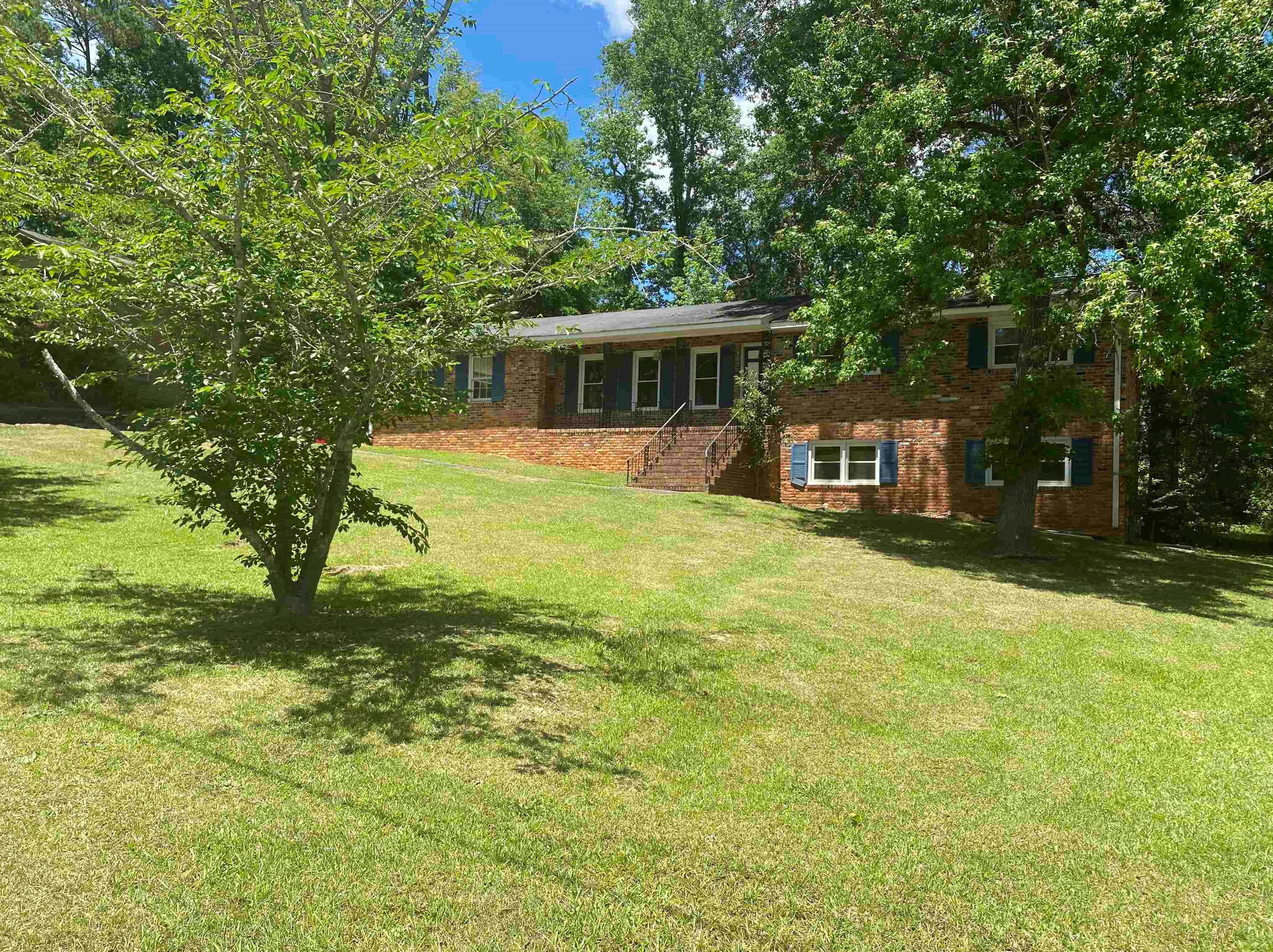 1020 Ousley Pl, Macon, GA 31210-3325