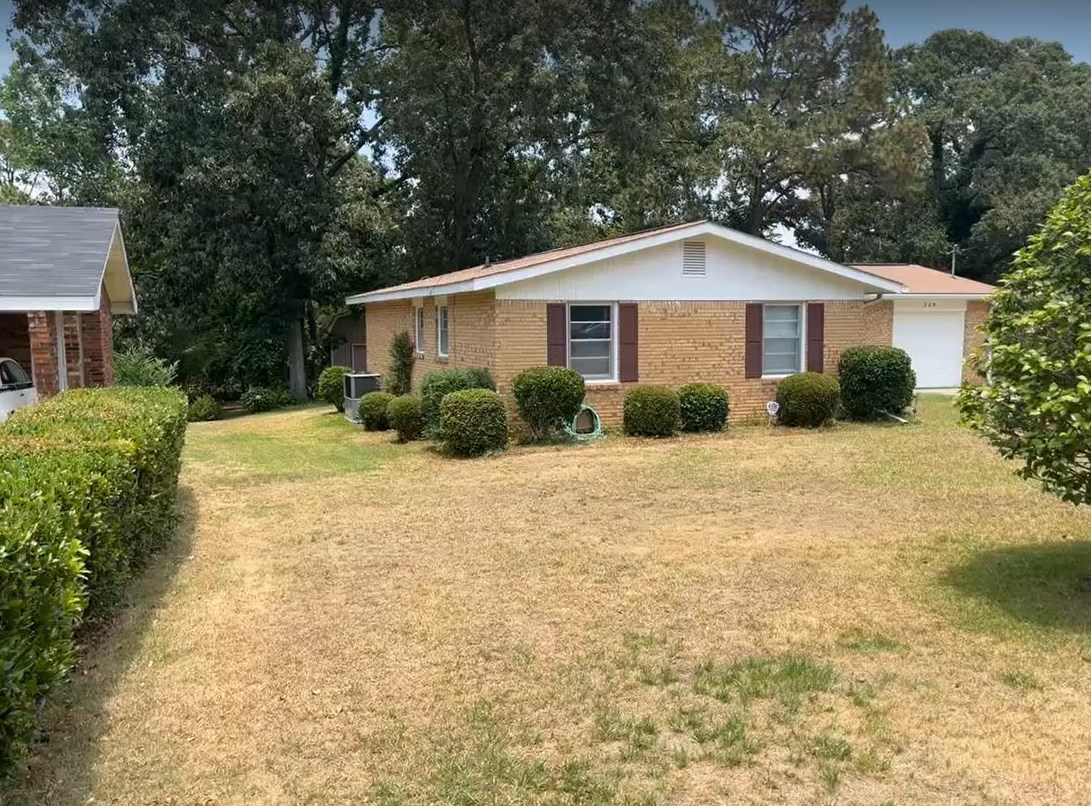 305 Arrowhead Trl, Warner Robins, GA 31088