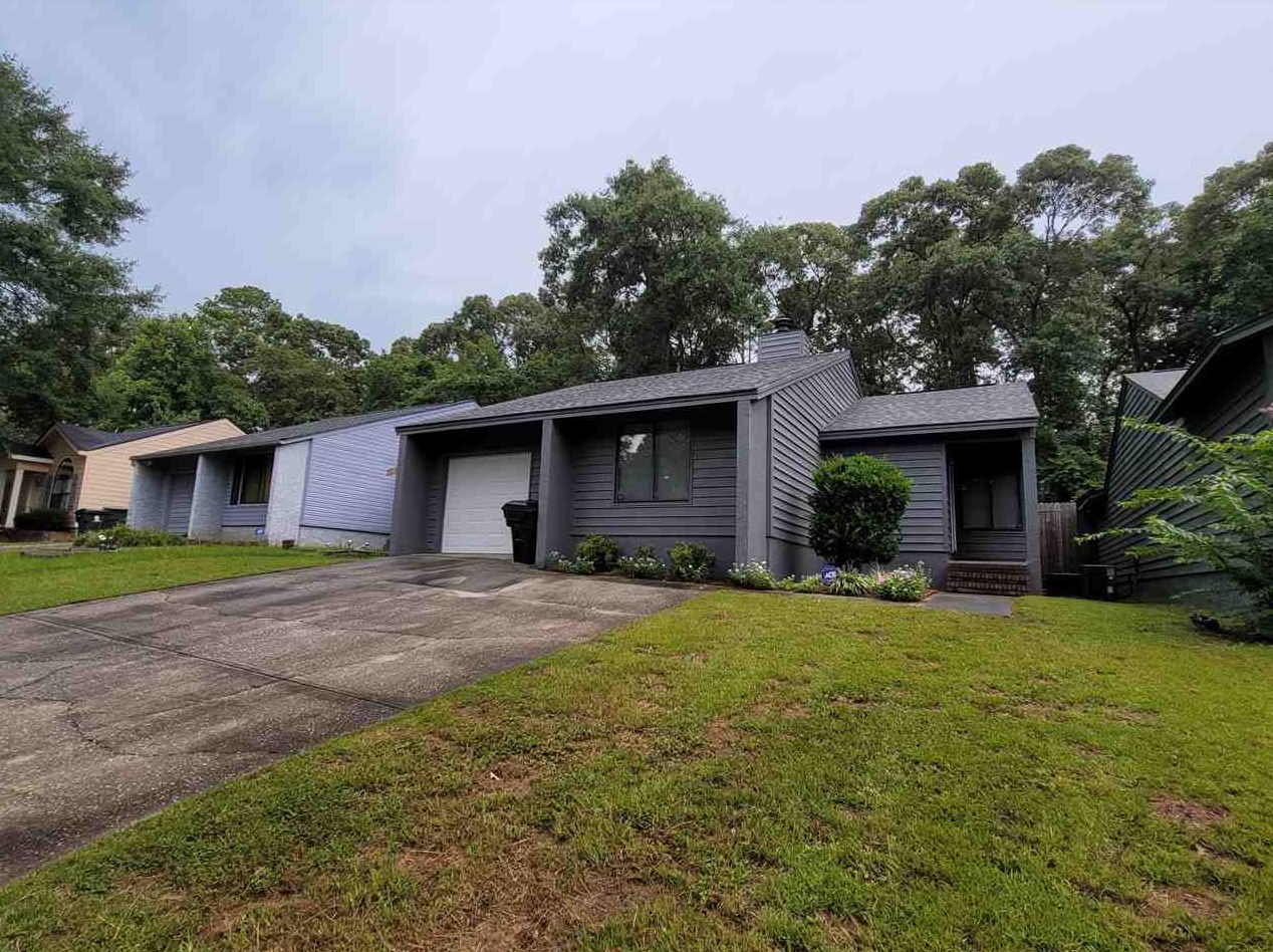 132 Lake Pointe Dr, Warner Robins, GA 31088