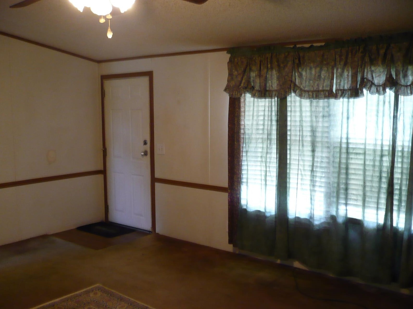 102 Hedgerow Court, Kathleen, GA 31047