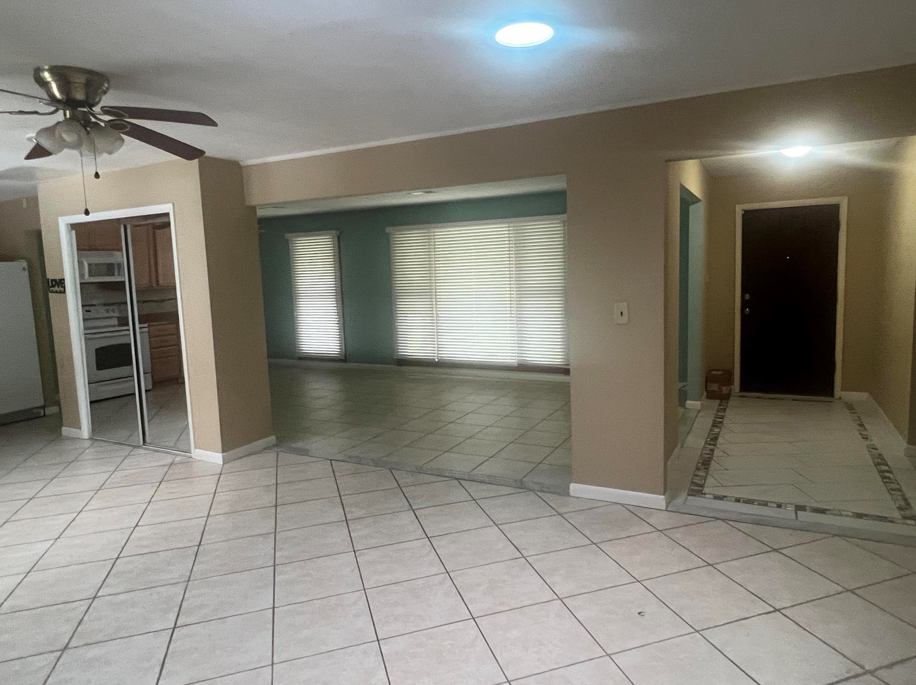 210 Wake Forest Dr, Warner Robins, GA 31093