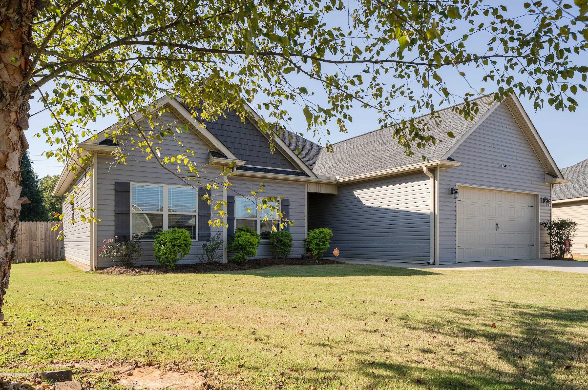 306 Avington Chase, Perry GA  31069-4885 exterior