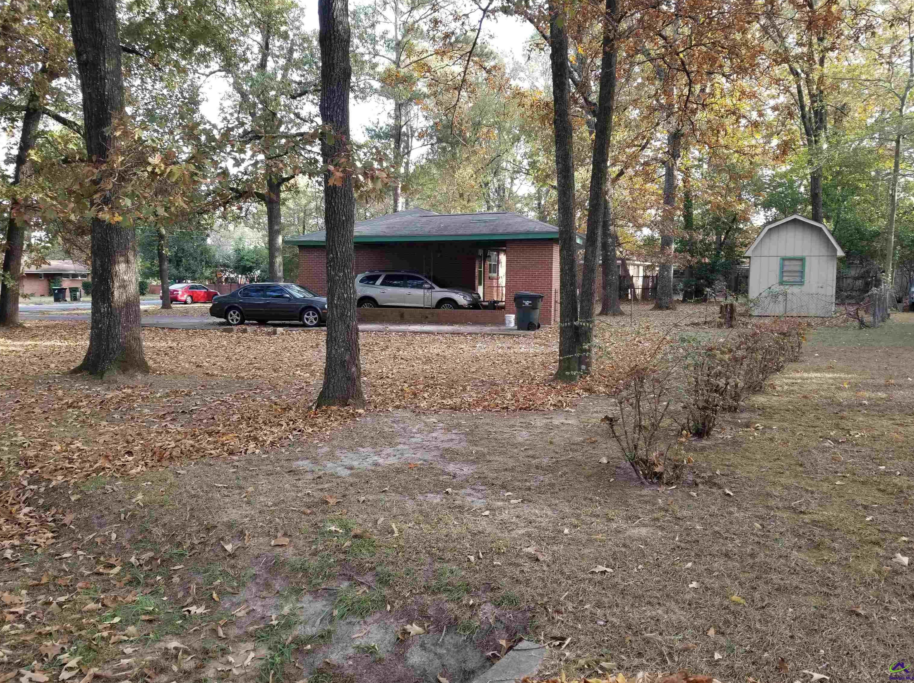 105 Edna Pl, Warner Robins, GA 31093
