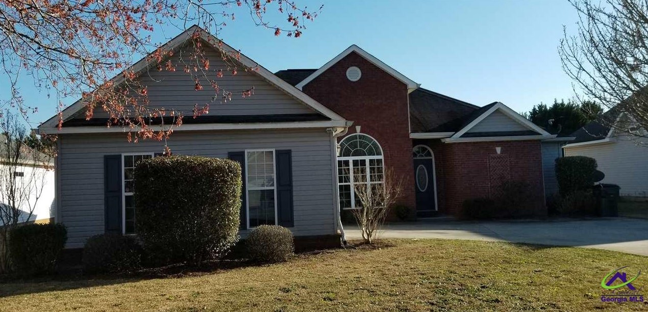 209 Sedgebrooke Dr, Warner Robins, GA 31088
