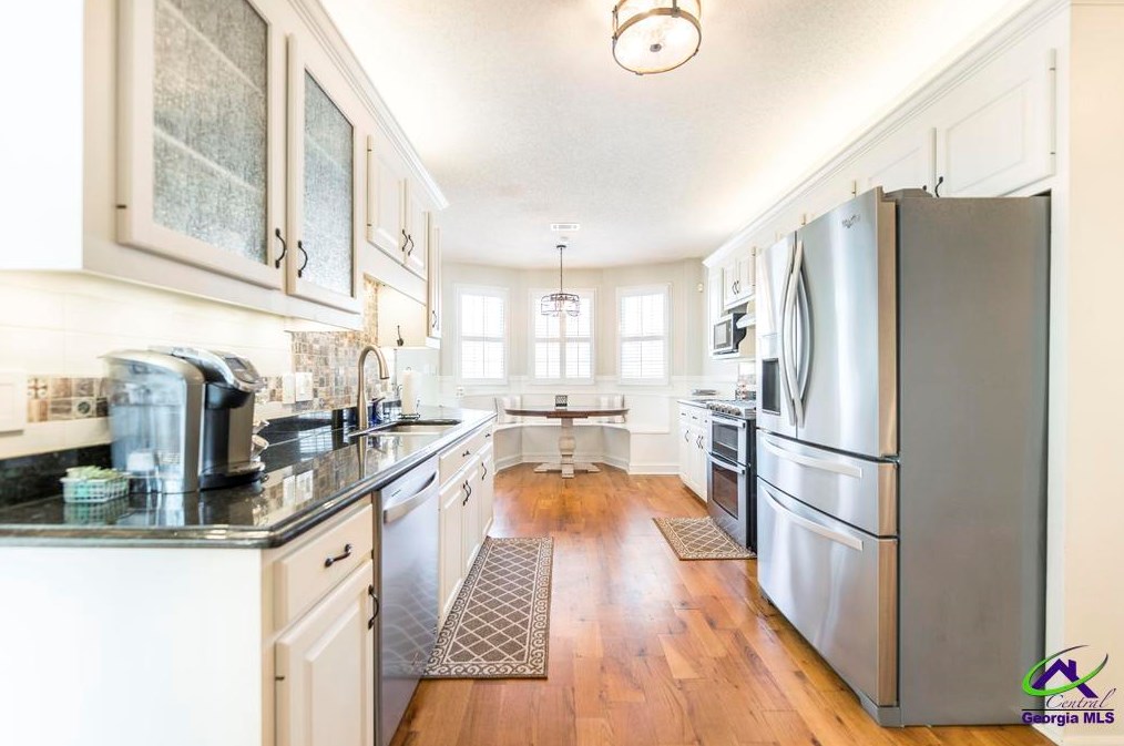 128 Huntington Pl, Macon GA  31210-4252 exterior