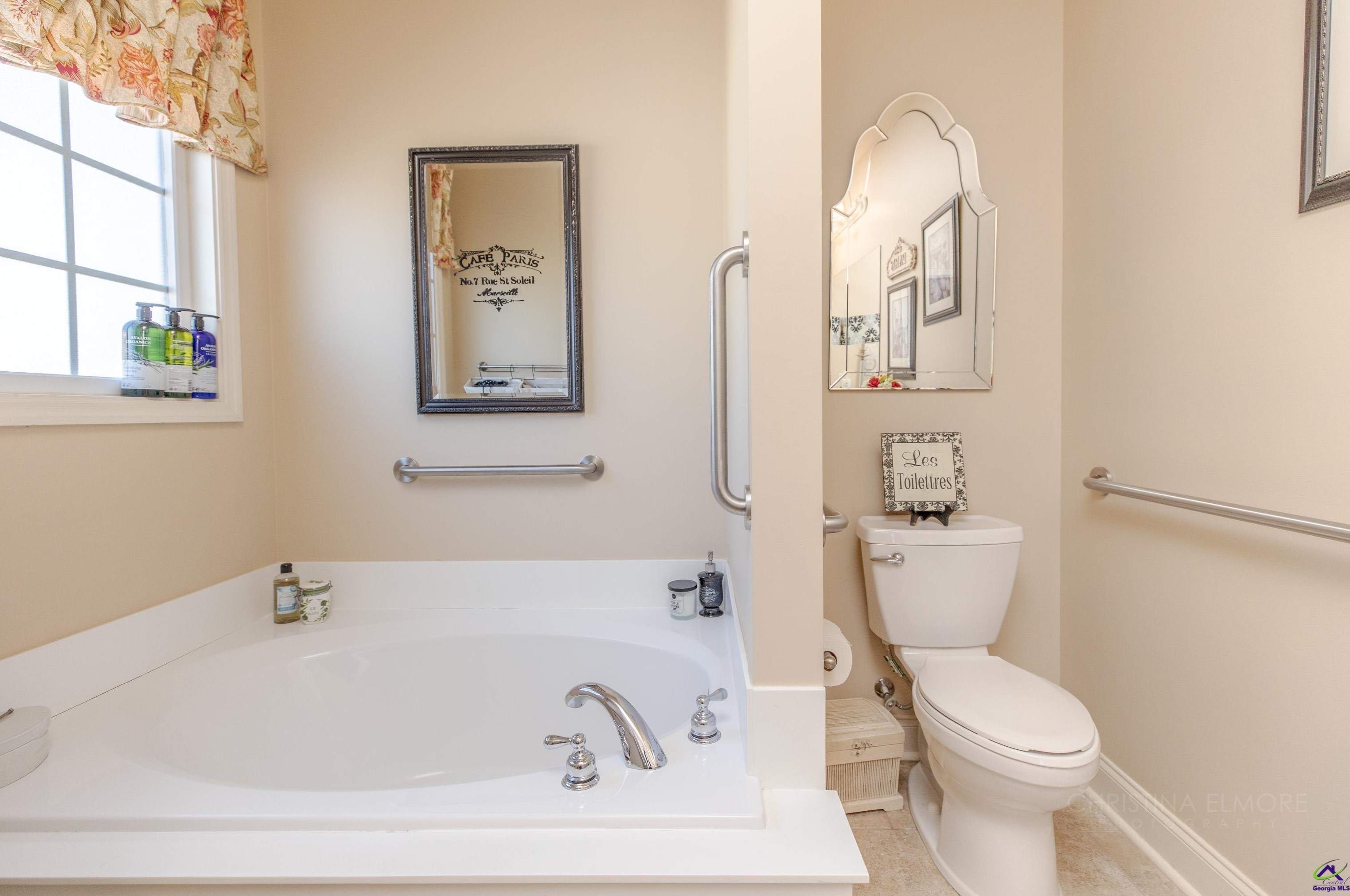 205 Avington Chase, Perry GA  31069-4851 exterior