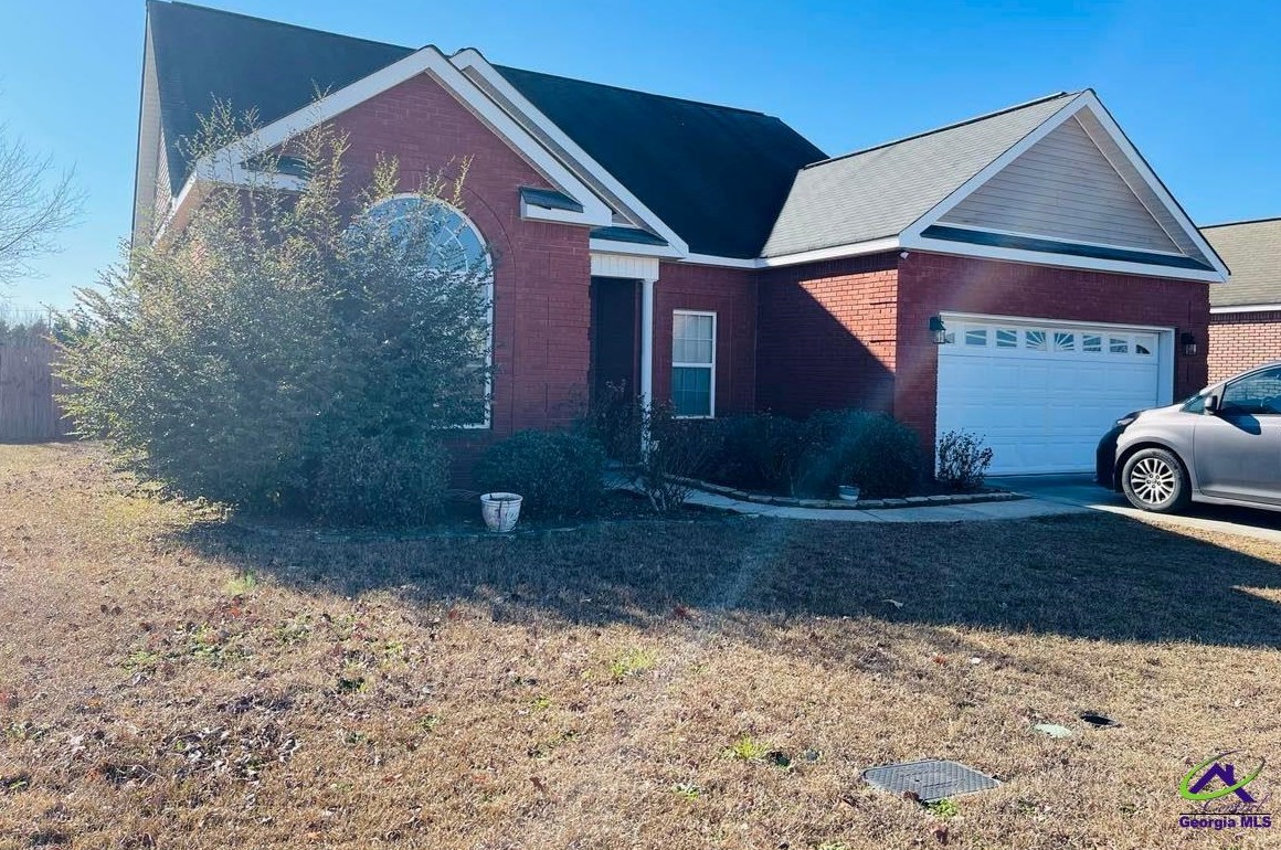 213 Witherspoon Ct, Warner Robins, GA 31088
