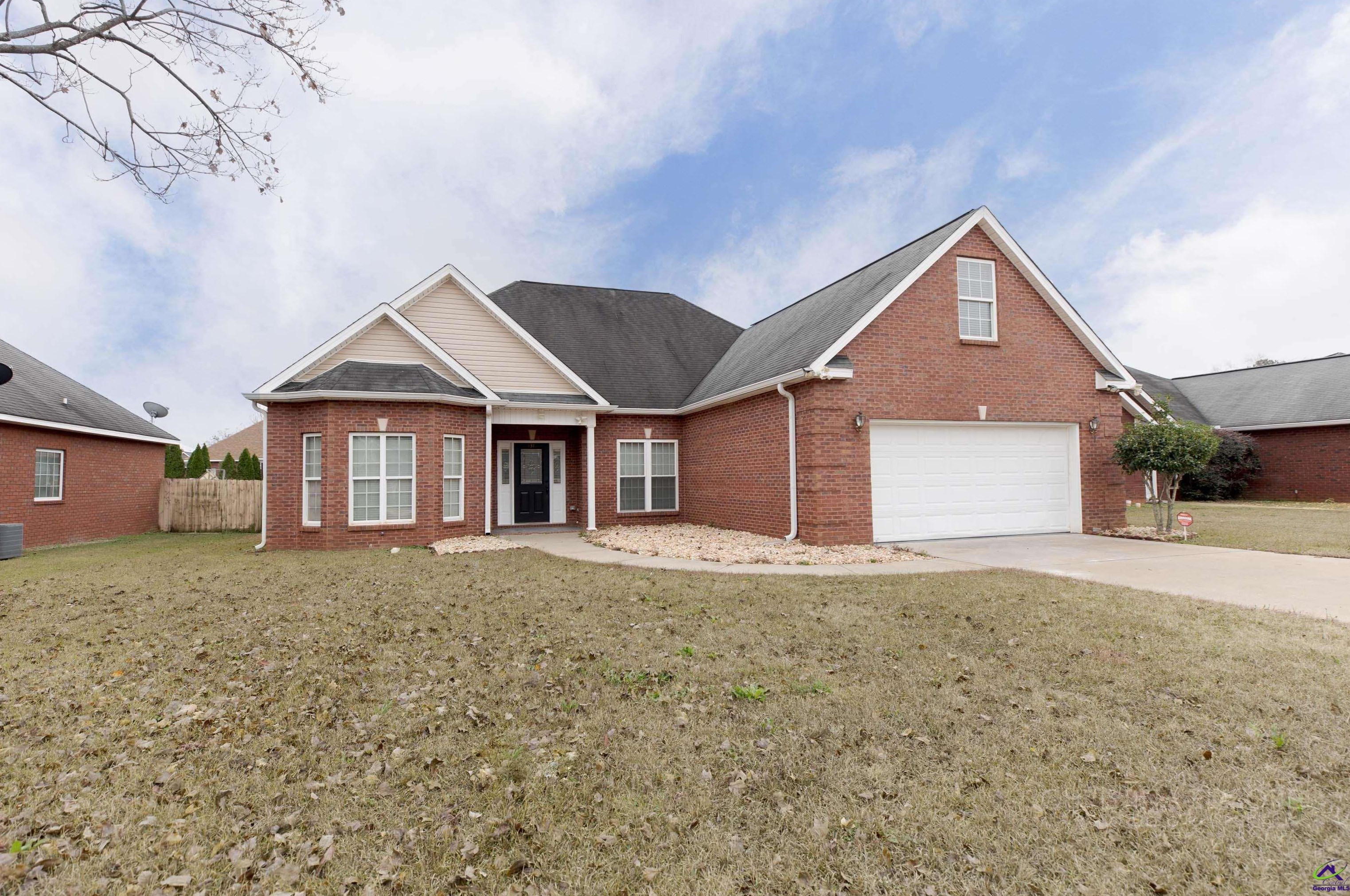 131 Emberly Ln, Warner Robins, GA 31088
