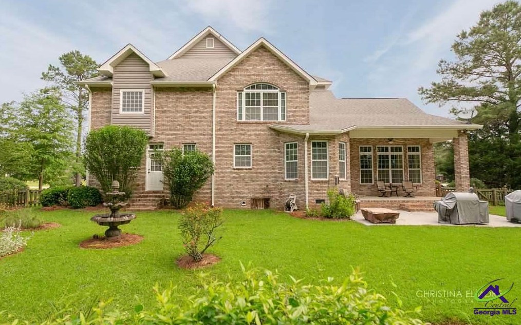 410 Redding Dr, Kathleen, GA 31047