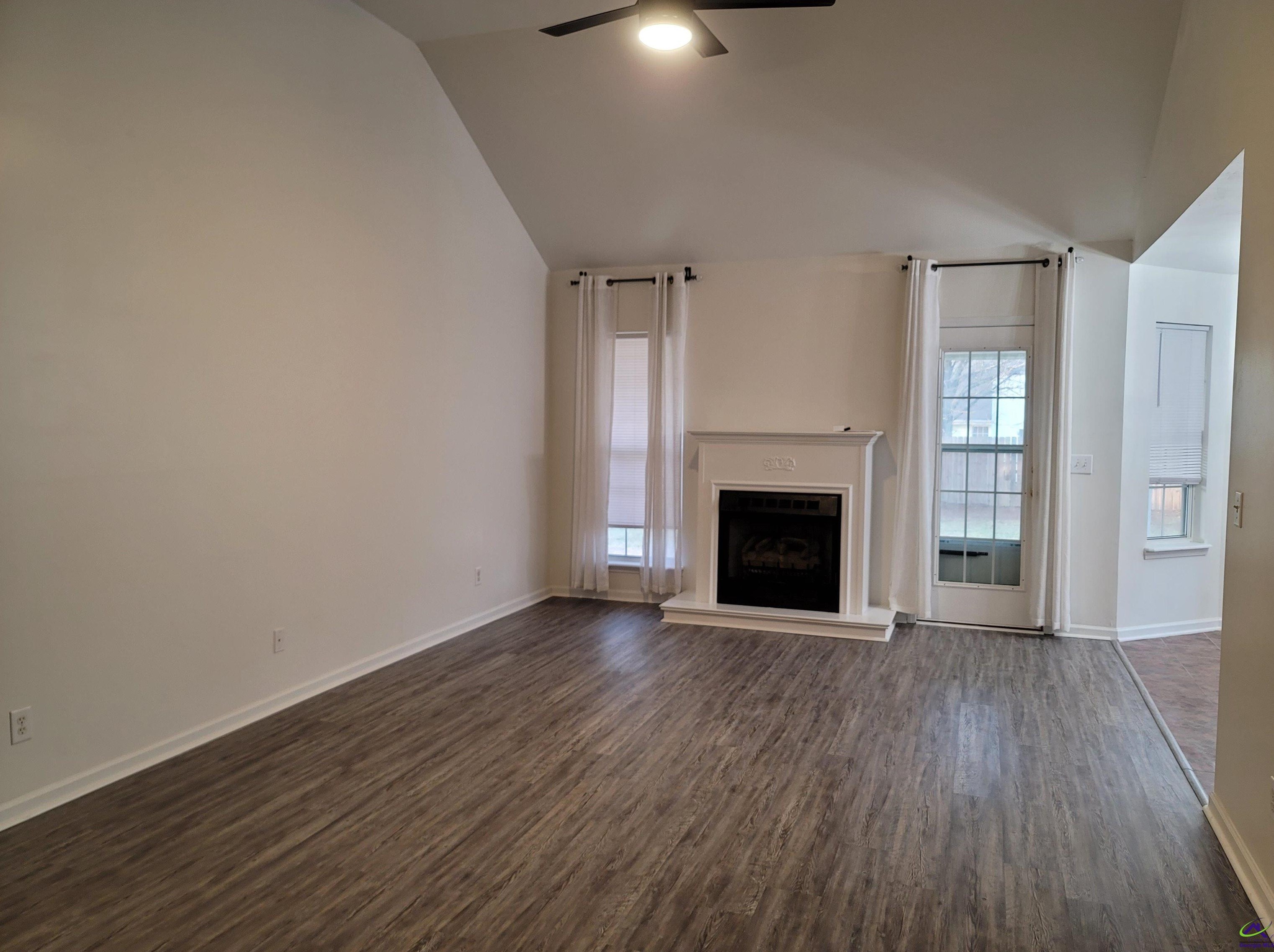 106 Lions Gate, Bonaire, GA 31005