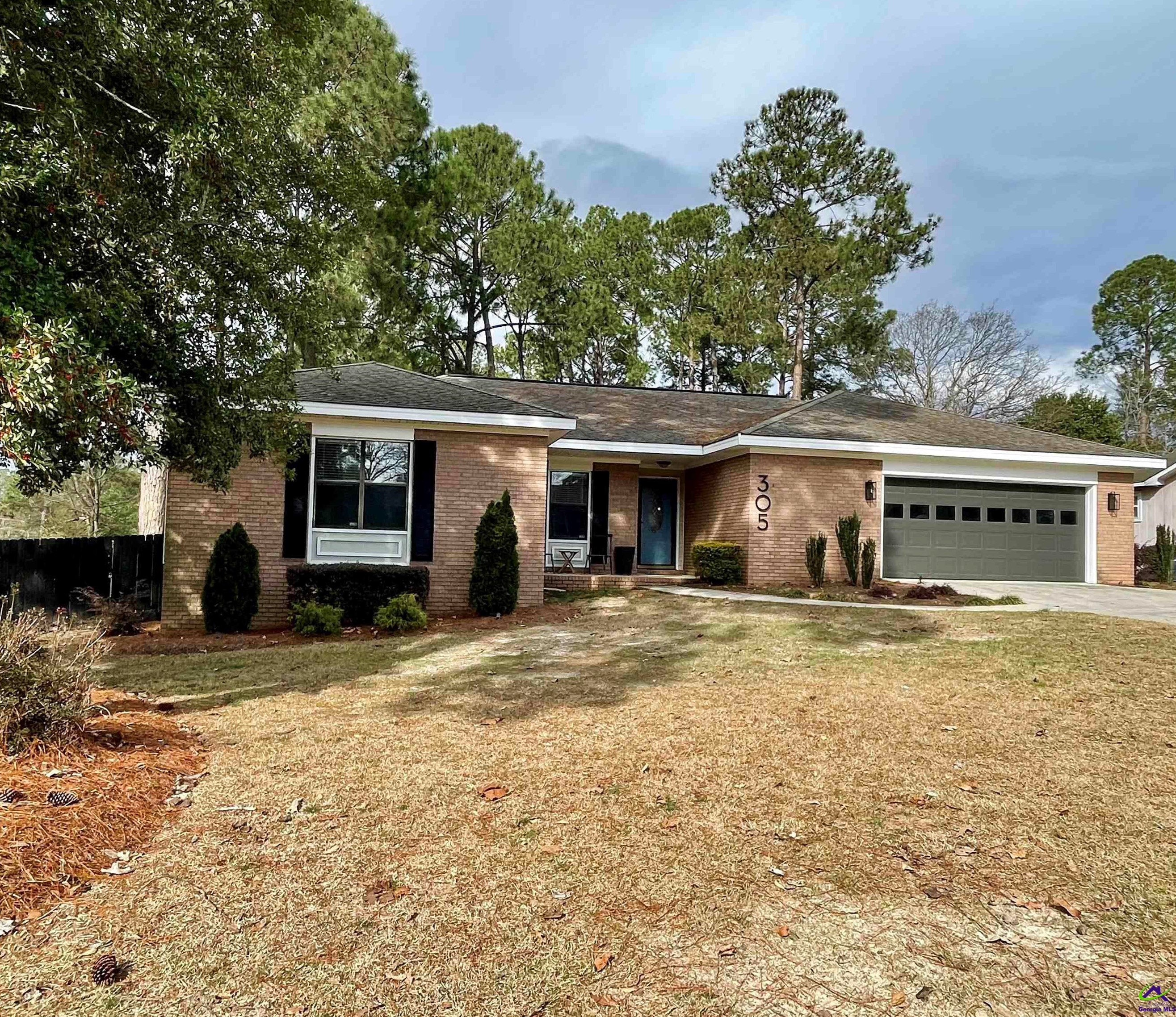305 Overlook Dr, Warner Robins, GA 31088