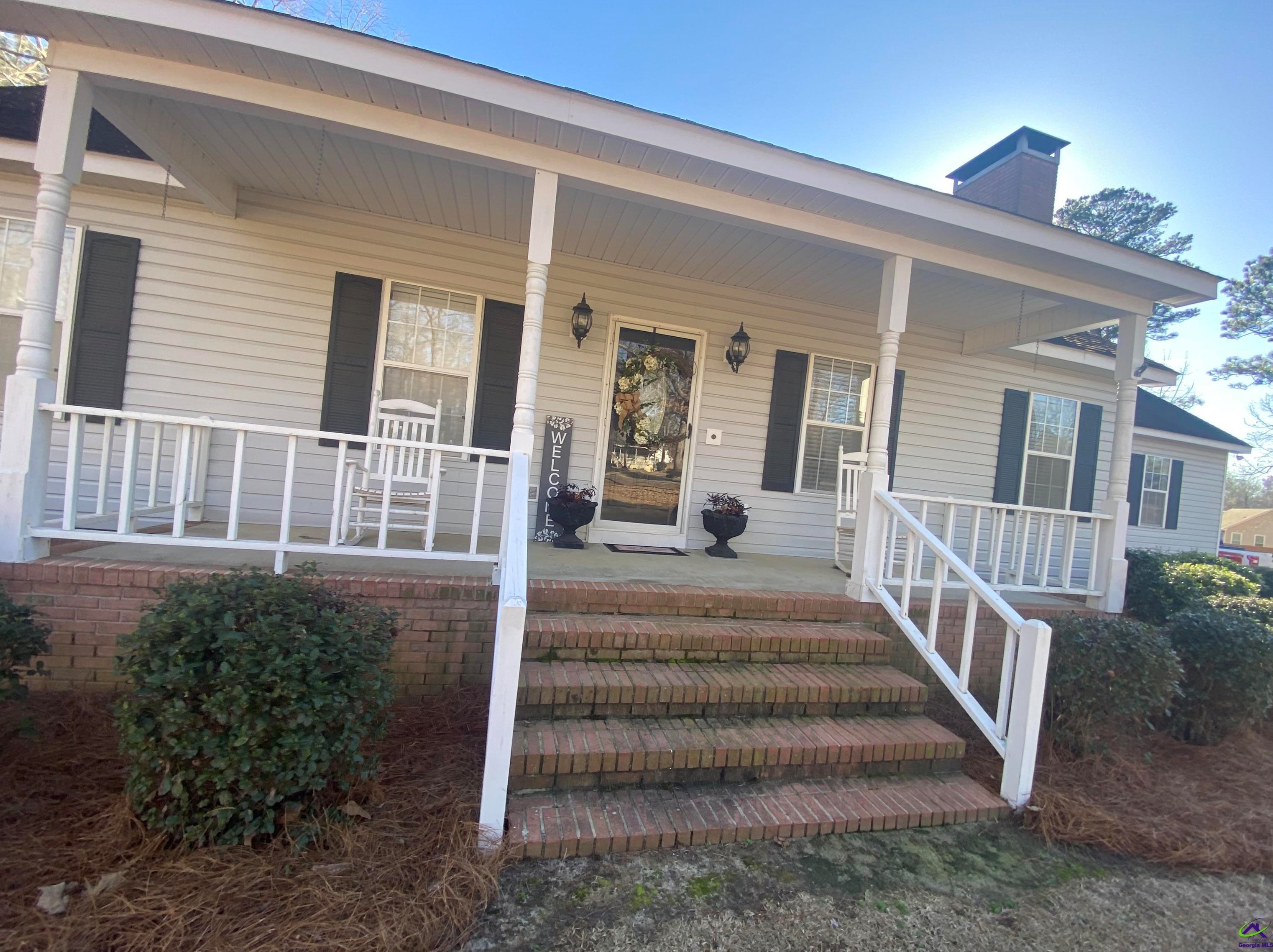 176 Paula Dr, Empire, GA 31014-8433