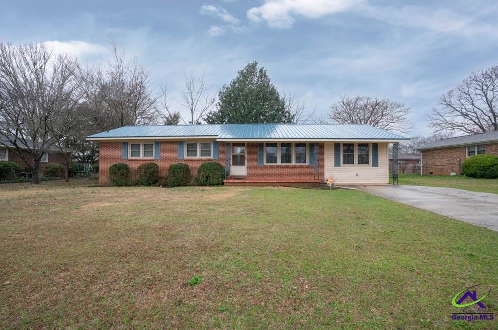 315 Meadowridge Dr, Warner Robins, GA 31093