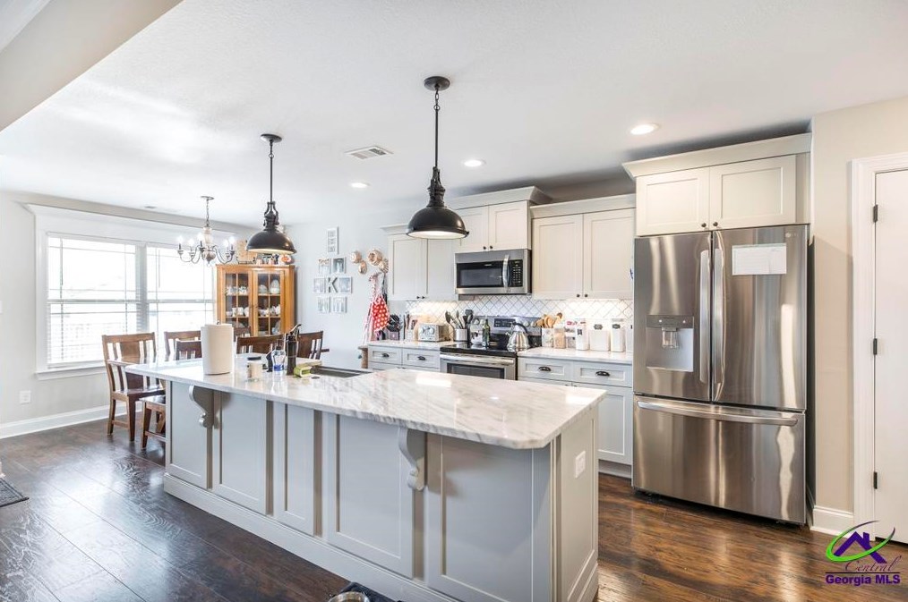 415 Avington Chase, Perry GA  31069-4888 exterior