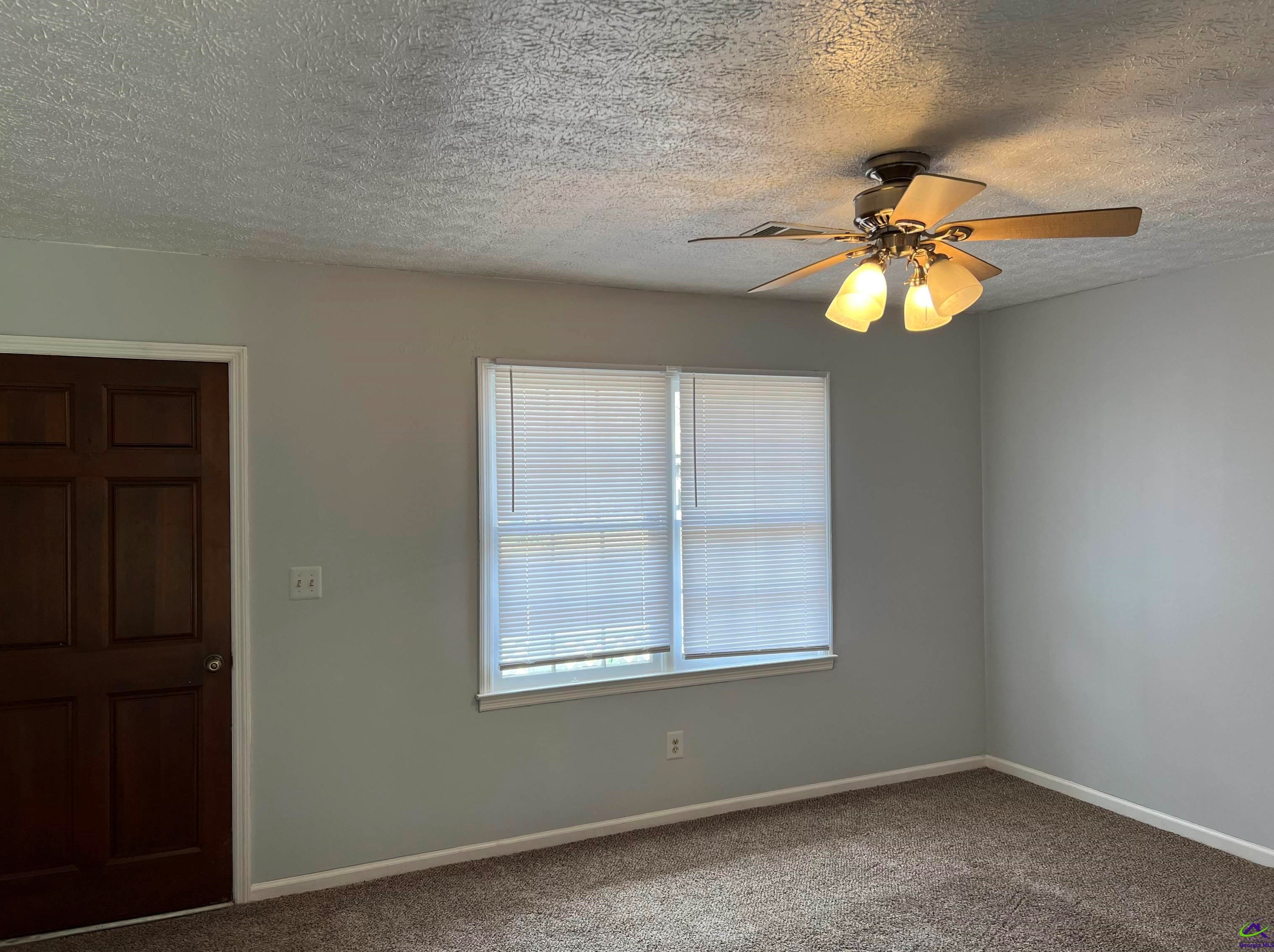 117 Scarborough Rd, Lithonia, GA 31028