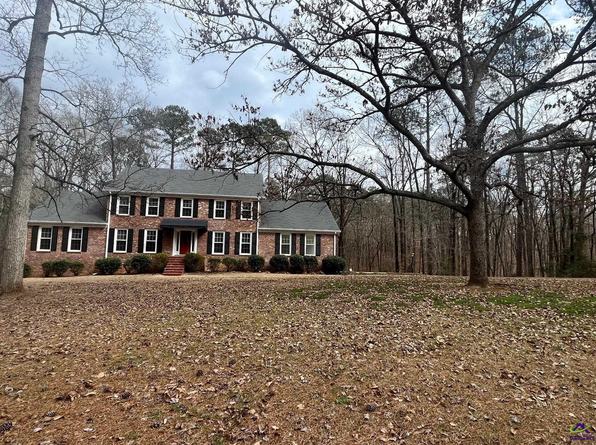 1177 Lucky Debonair Dr, Macon, GA 31210-1211