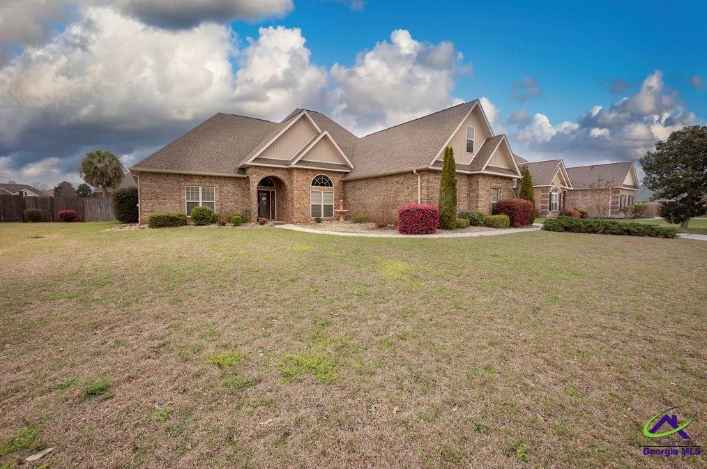 104 Gardenia Dr, Warner Robins, GA 31088-3124