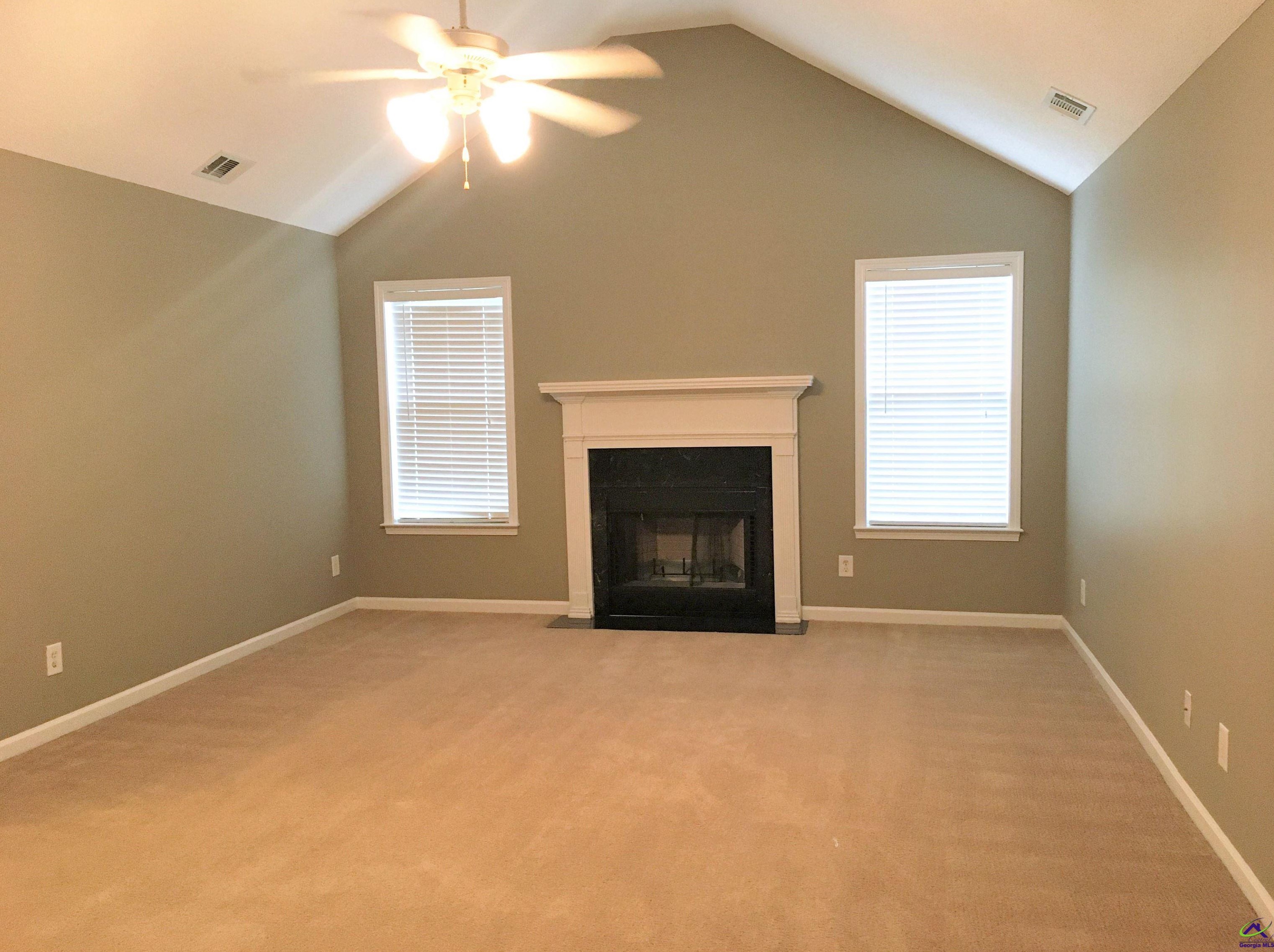 119 Cedarland Dr, Warner Robins, GA 31088