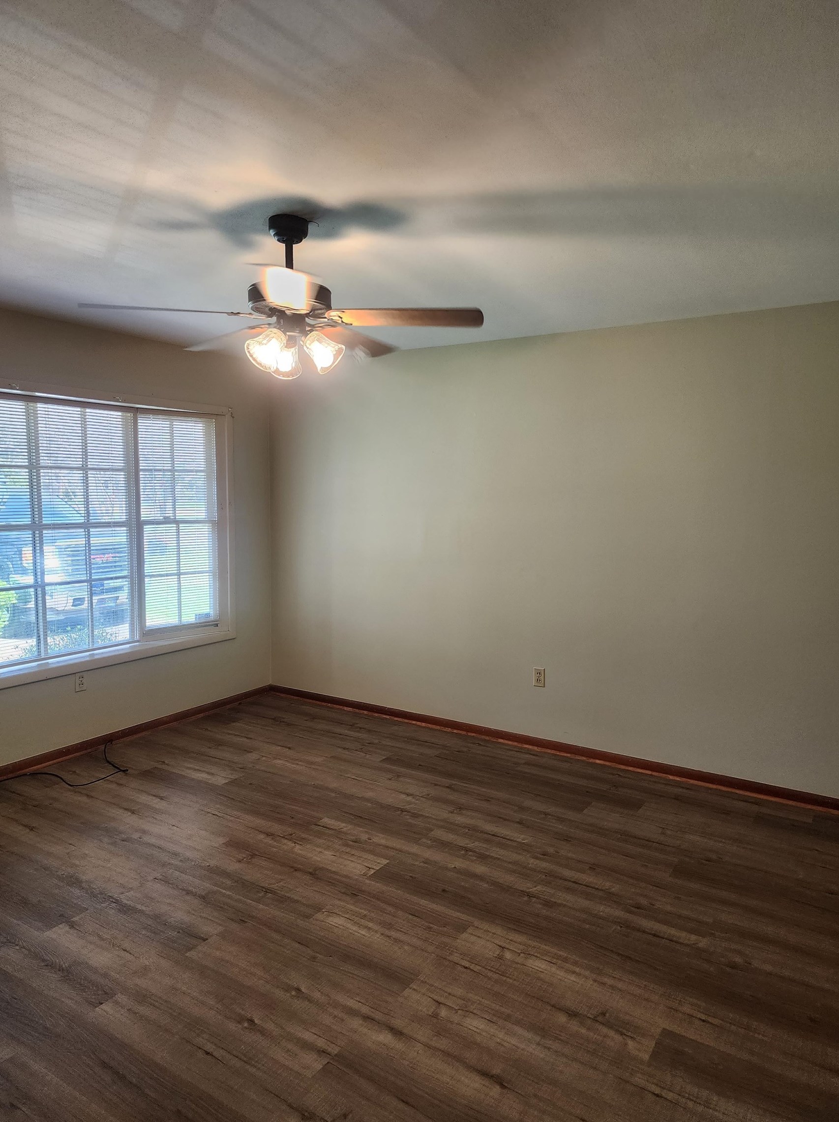 317 Sarah Dr, Warner Robins, GA 31093-3013
