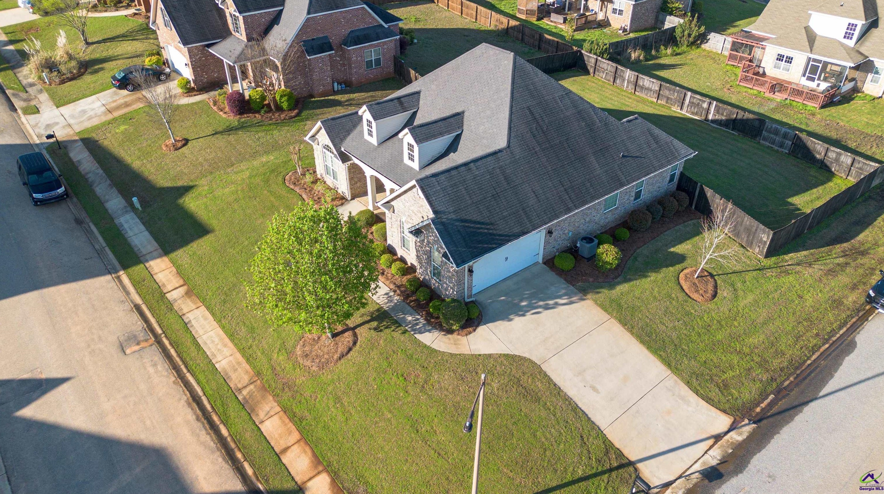 100 Newton Lane, Bonaire, GA 31005