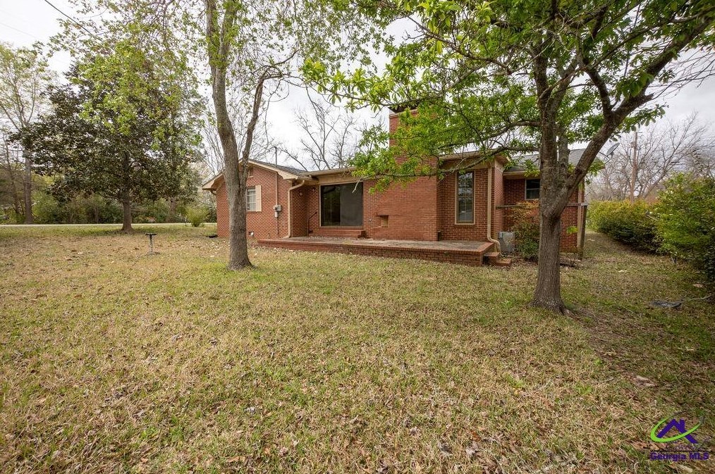 816 Forest Ave, Perry GA  31069-3726 exterior