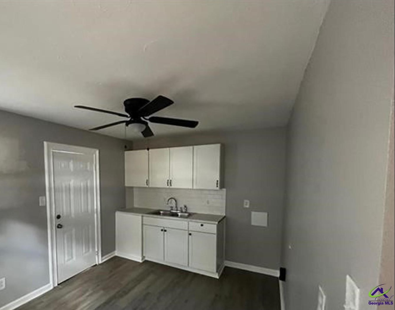 103 Virginia Dare Dr, Warner Robins, GA 31088