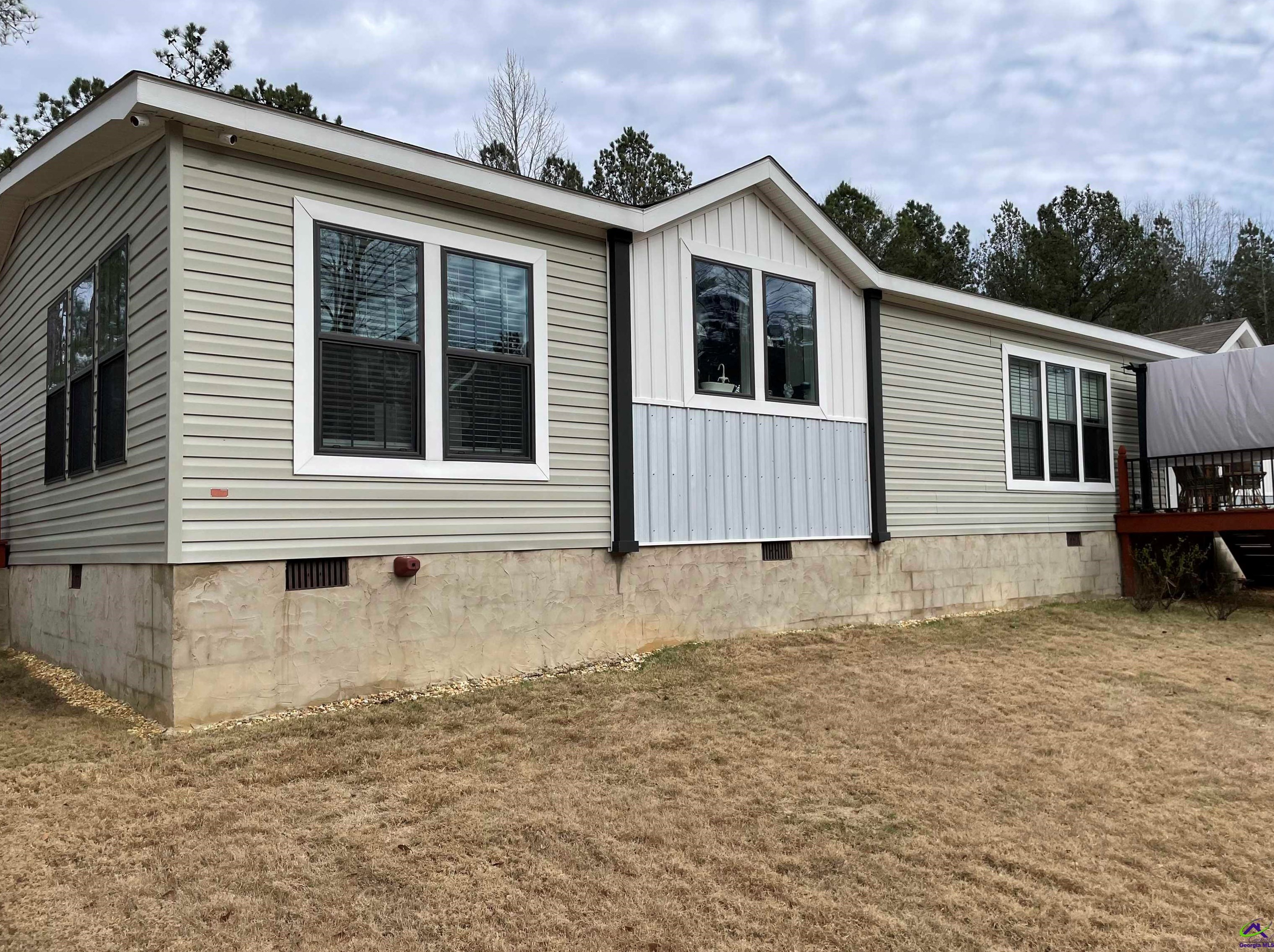 241 Dixon Rd, Roberta, GA 31078-3848